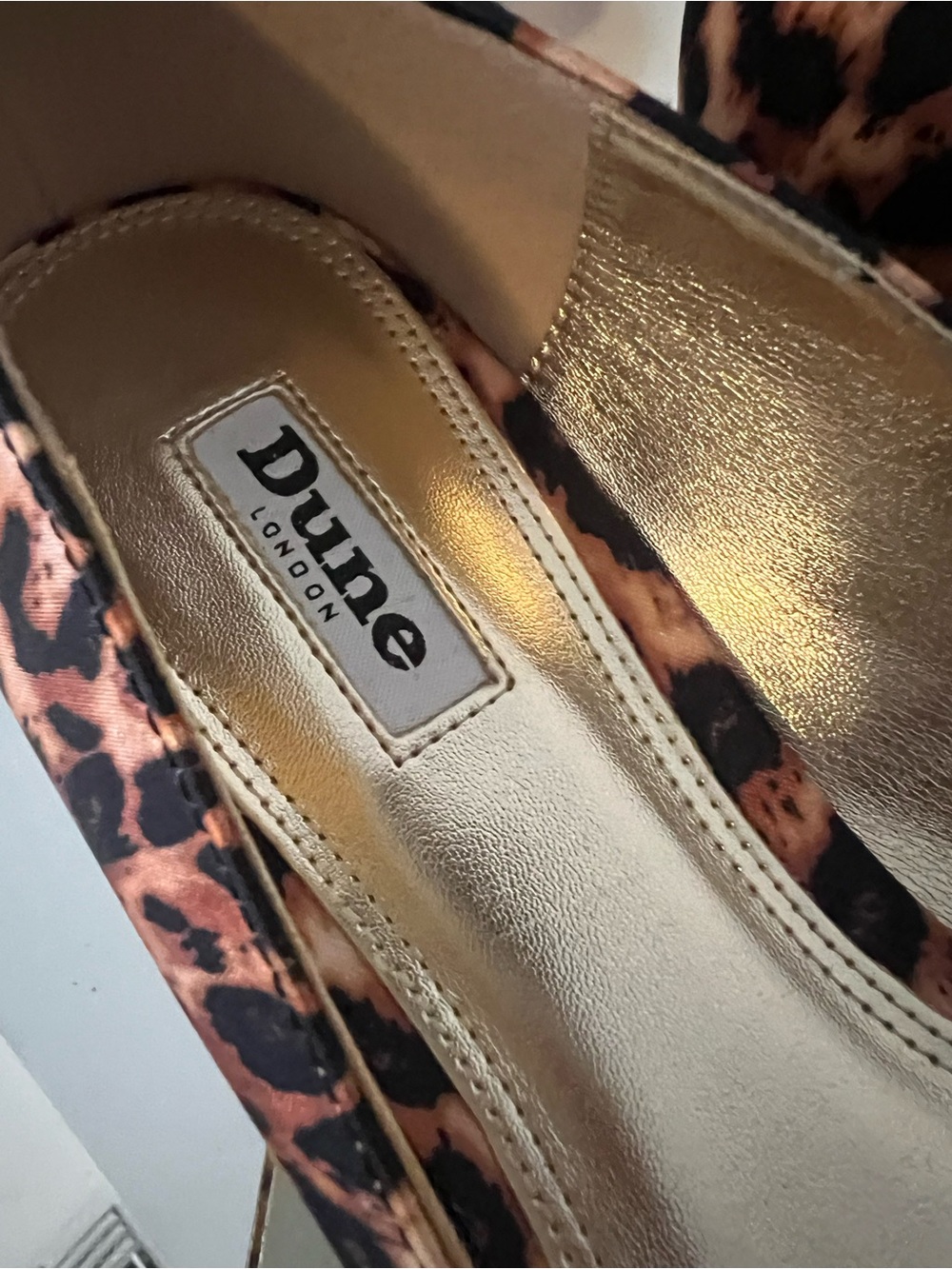 New Dune London Leopard Print Pointed Toe Flats with Crystal Buckle Size 40/US10 - Picture 6 of 6